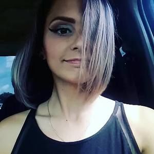 Meet your Posher, Beccah